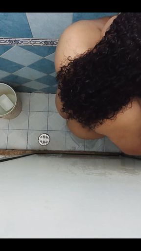 I Put My Cell Phone in My Sisterin-law's Bathroom and Recorded It Without Her Noticing