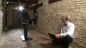 Slave gets penetrated on a BDSM gyn chair