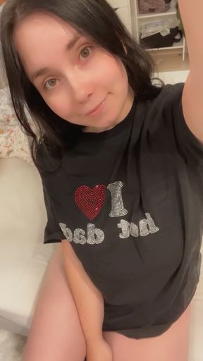 Hot teen with big tits exposes her juicy pussy
