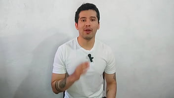 Le doy sexo oral a mi compa&ntilde_ero hetero casado del trabajo en un arroyo y termina penetrandome a pelo en una casa abandonada! Relatos sexual