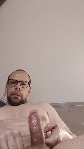 I cum while showing off my huge balls to a girl
