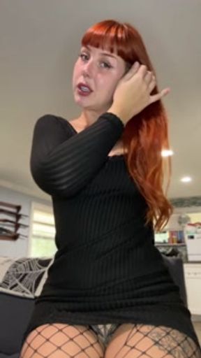 Jerk off to my perfect ass pawg JOI