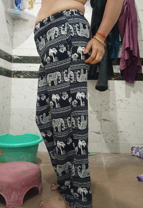 Priya Bhabi Big Ass Sexy Body Video Shoot