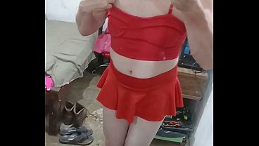 Usando conjunto de espartilho dela