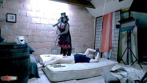 halloween video with the superb young colombian black girl paris