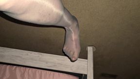 Louise Nylontease Foot Fetish Tease