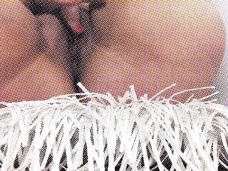 Carlycurvy rubbing clitoris on fringe pillow