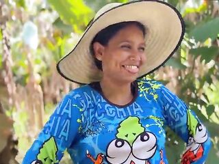 Virginal peasant woman is drilled in swap for some chickens 12 min 1080p