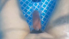 Masturbating without Hands on Oiled Cock