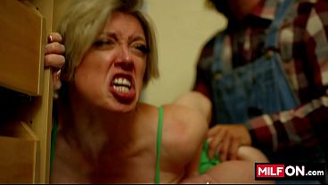 MILFON.com presents: Sexy MILF Dee Williams &amp_ Axel Haze in Cable Guy Plugs The MILF