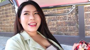 ”Chubby Thai MILF amateur tart picked up for sex in a TukTuk”