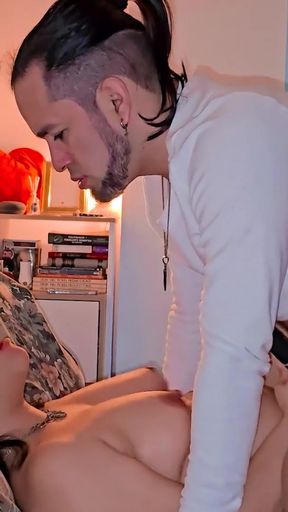 Horny amateur couple gets back home to fuck   Clip 1
