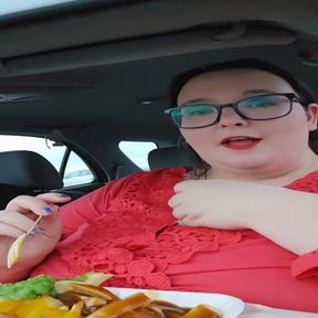 SSBBW GODDESS  FISH AND CHIPS BY THE SEA SIDE