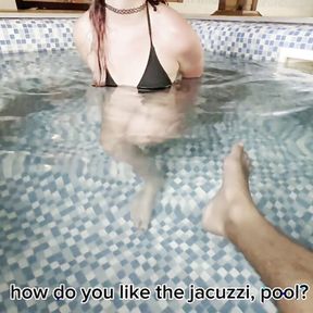 A stranger in the pool fucked a girl!