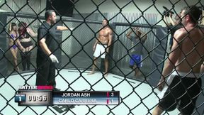 Heavy poled cooch of luscious filly hole looks small full of facial