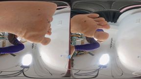 3DVR8K VR180 Queen Tongue Humiliation Toe Crush