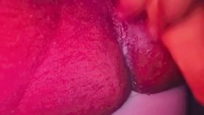 Horny Ass close-up creampie