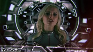 Cosplayerka Kapitan Marvel ostro rżnięta w trójkącie