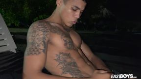 Muscle Latino stud Lucian Reed displays off his torrid bod