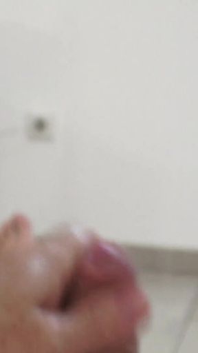 Hot Piss Medley No. 8 - Wet Wednesday - New!