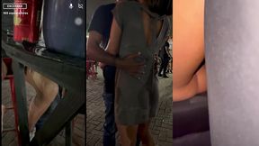tirou a calcinha no barzinho e ganhou dedadas do comedor