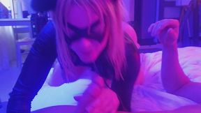 Catwoman lets him cum inside