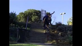 AMATUER TEEN SLAMS AND RIDES ON HUGE POLE! #FIIRRRREEEITTUPPP!
