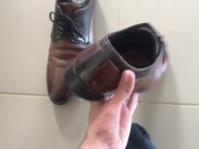 Shoe sniffing POV - Italian leather dress shoes smell so good deep breathing - Manlyfoot 👞 👃