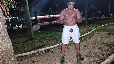 YURI GAÚCHO - PUBLIC CUMSHOT