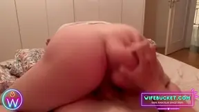Amateur wife gives sloppy blowjob to her husband