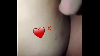 Se da dedo por atras