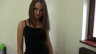 81 - 1 Babe fucks for creampie
