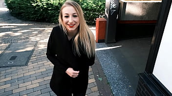 First time gloryhole with condom, stranger creampie