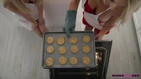 Stepmom Leaves Cookies For Santa