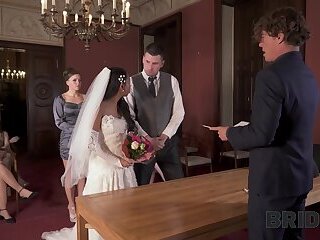 BRIDE4K. Couple starts fucking in front of the guests after wedding ceremony