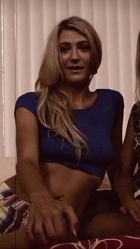 Blond MILFs in Lesbo Fun