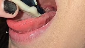 Sloanes Gummy Shark Farm