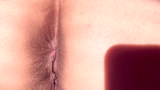 BEAUTIFUL ASIAN MILF SPREADING HER PUSSY AND ASS CLOSE UP