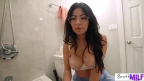 Curvy Stepmom Cami Strella Can't Believe Her Stepson's Size - "Wow, That's Impressive!" S10:E3