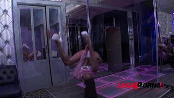 Anna de Ville vs Nikki Darling HOT 3on2 DAP Strip Club SZ1773