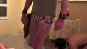 mec avec cagoule bien soumis a francais