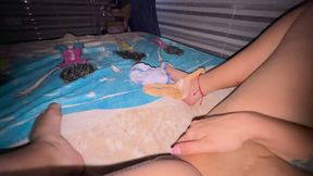 Beautiful Colombian fucking her pussy alone when her stepbrother is not there