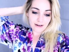 Stepanka Nude Topless Bathroom Tour