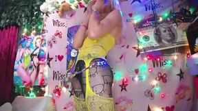 Lia Ricci Private Show
