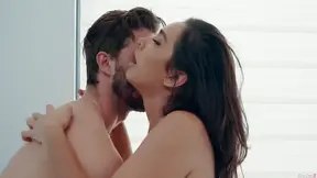 Sizzling Curvy Latina Bombshell Rides Big Dick Hard in Bathroom Encounter