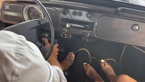 Barbara and the girls turn on the car (custom)