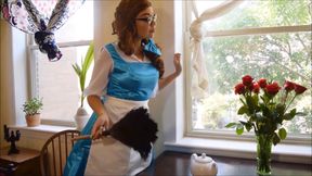 Belle Fucks the Monster!! Cosplay Creampie
