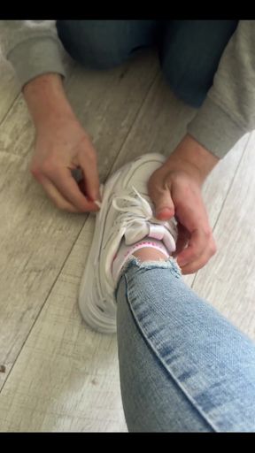 I Like My White Shoes Sparkling Clean