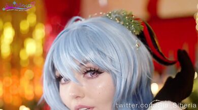 Merry Christmas with sweet Ganyu Sia Siberia