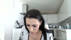 Rachel Starr Flirts While Doing Her Makeup